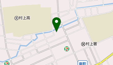 村上市山居町保育園の地図画像