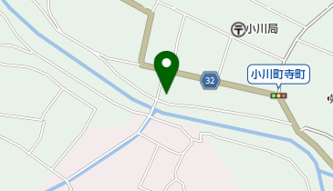 ファミリーフードありさ小川店の地図画像
