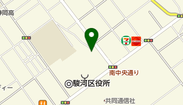 カーテンハウスの地図画像