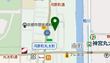 宇野洋服店の地図画像