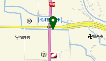 カットウェルズ桜井粟殿店の地図画像