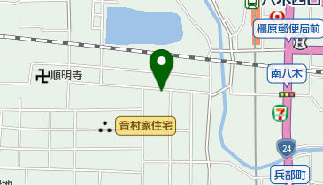 おか本呉服店の地図画像