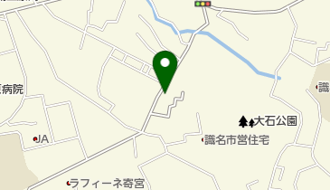 琉球新報 識名二販売店の地図画像