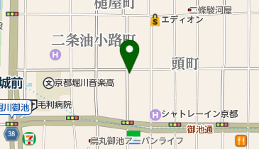 鉄板焼き甘味処よこやまの地図画像