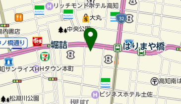 窪歯科の地図画像