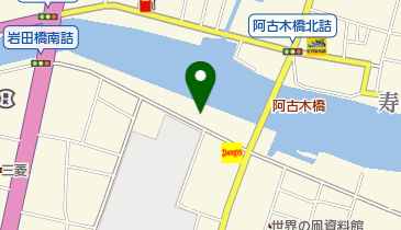 ホームラン津店の地図画像