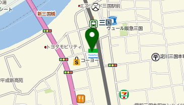ファミリーマート阪急三国駅西 共同出張所(イーネットATM)の地図画像