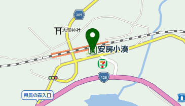 安房小湊 改札前 タクシー乗り場の地図画像