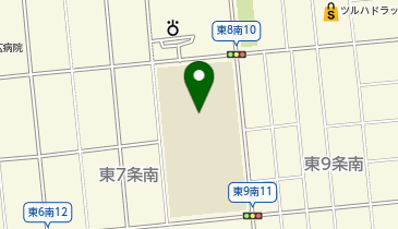 柏小学校 校庭の地図画像