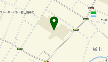 築山小学校体育館の地図画像