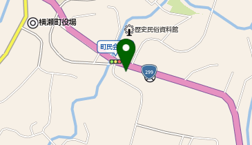 横瀬町町民会館駐車場の地図画像