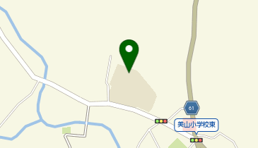 美山小学校の地図画像