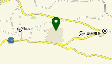 利島小中学校の地図画像