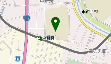 新湊放生津小学校の地図画像