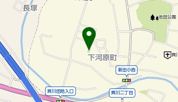 貢川団地 8号館東側空地の地図画像