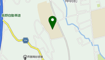 神明小学校(校庭)の地図画像