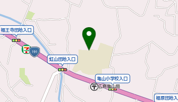 亀山小学校の地図画像
