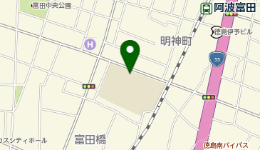 富田小学校の地図画像