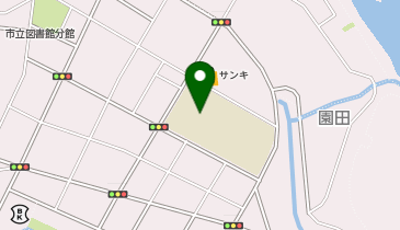 油津小学校の地図画像