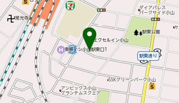 小山駅東口の地図画像