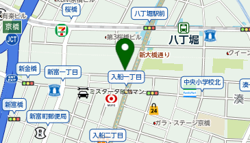 TOKYO PUBLIC 新富一丁目オートバイの地図画像